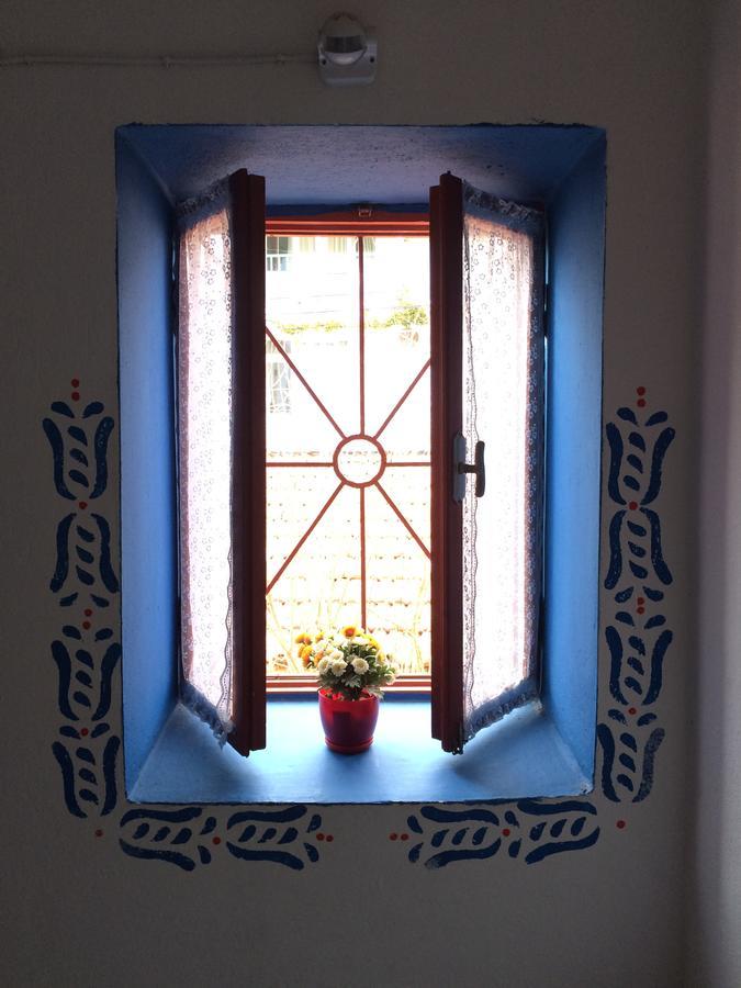 Doga Pension Side