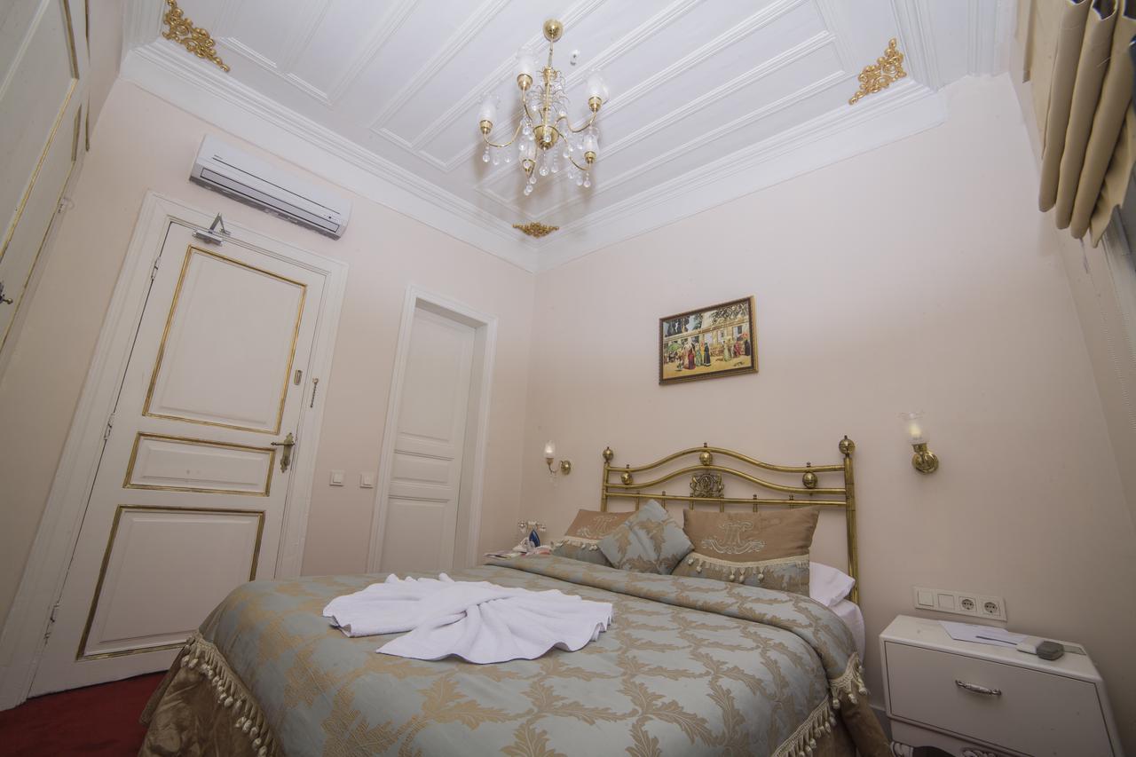 Hhk Hotel 4*