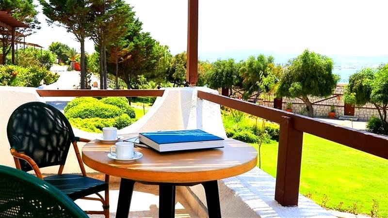 Ceshme Hotel