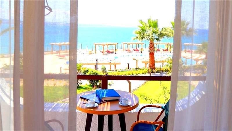 Hotel Ceshme 3*