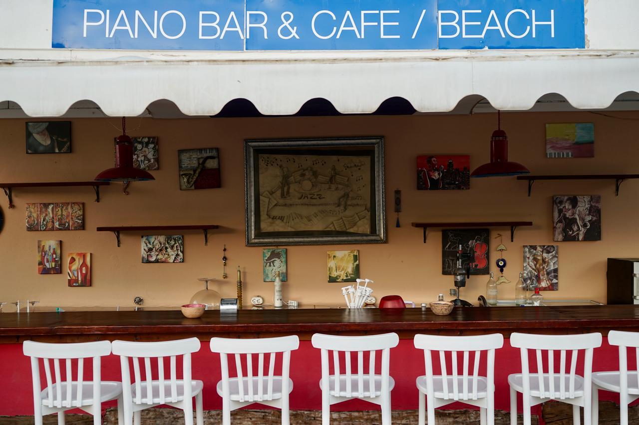 Piano Selimiye - Adults Only