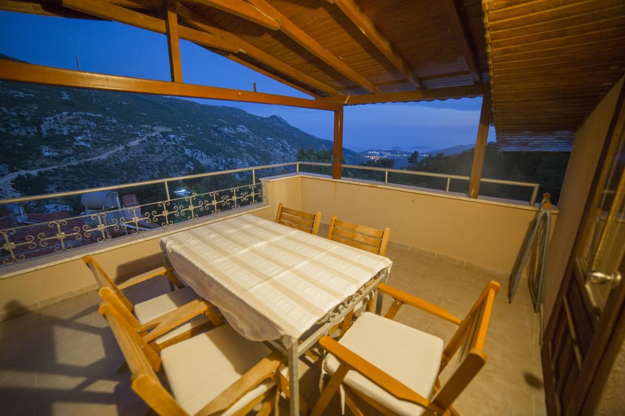 Kleo * Kalkan
