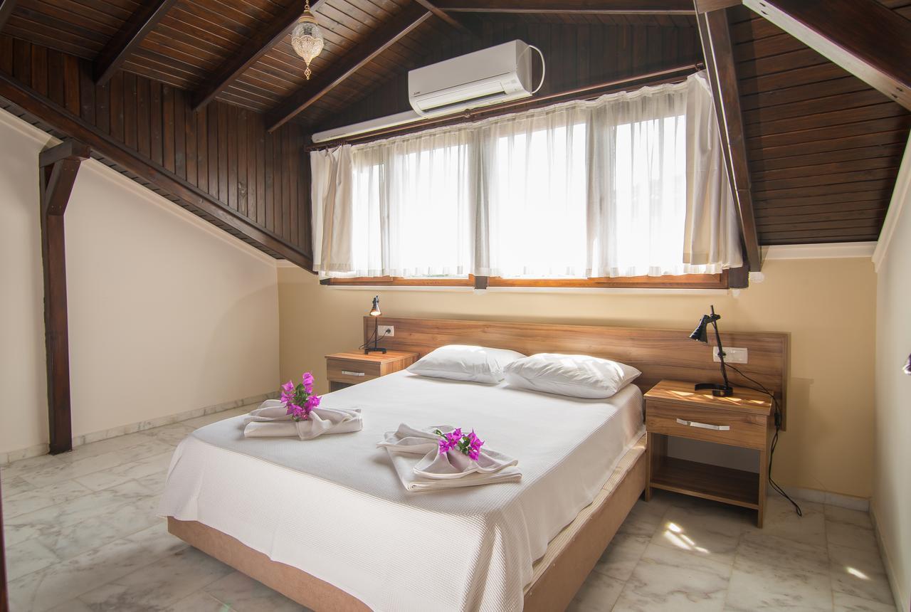 Aparthotel B.c. Alya 2*