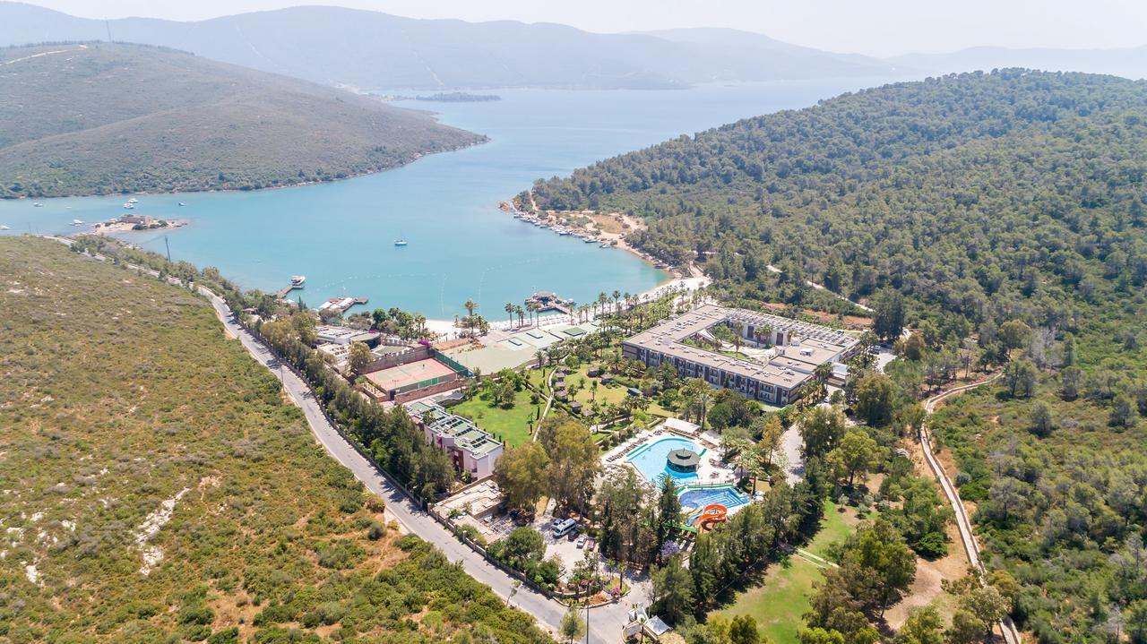 Bay & Guvercinlik (Bodrum)