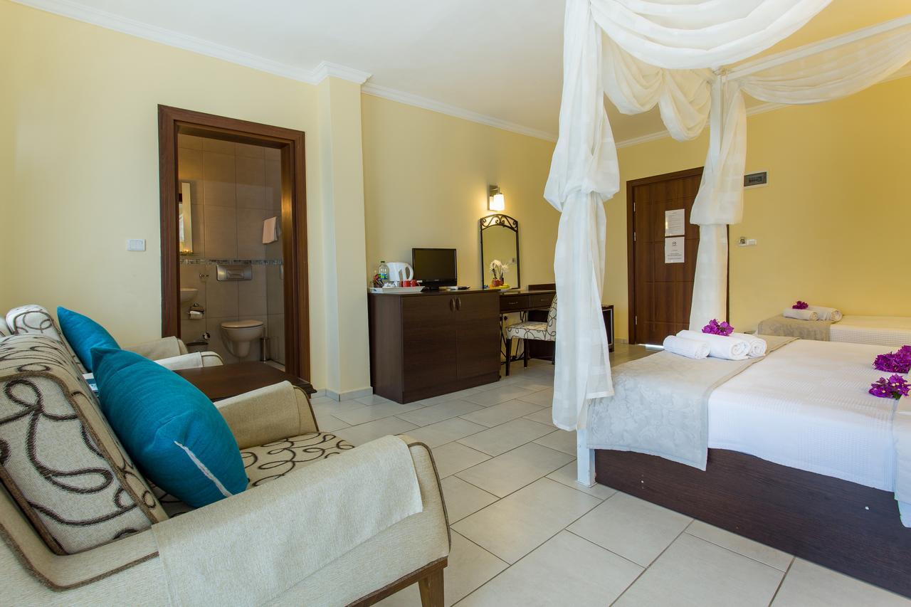 Cachet - Adult Only +14 Hotel 3*