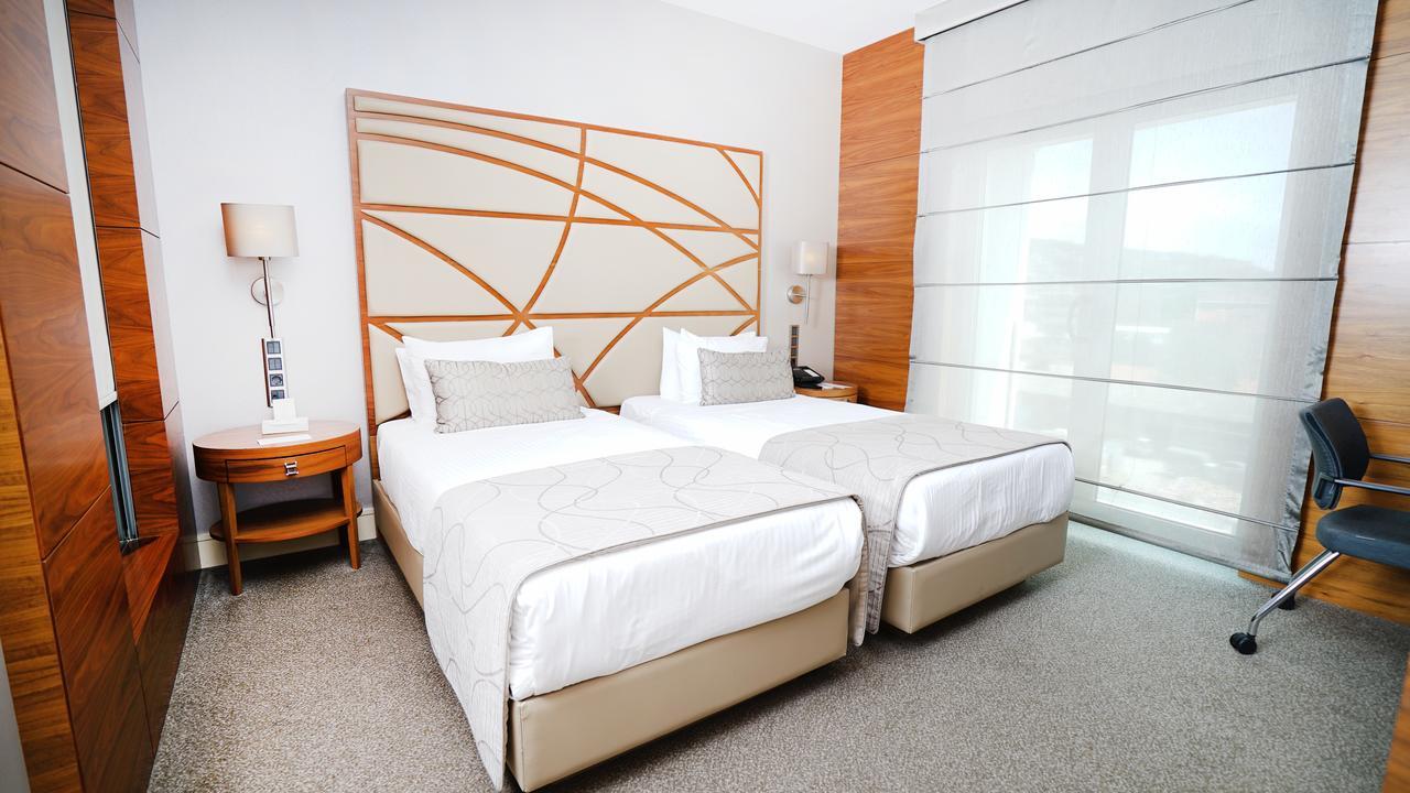 Hotel Cevahir Istanbul