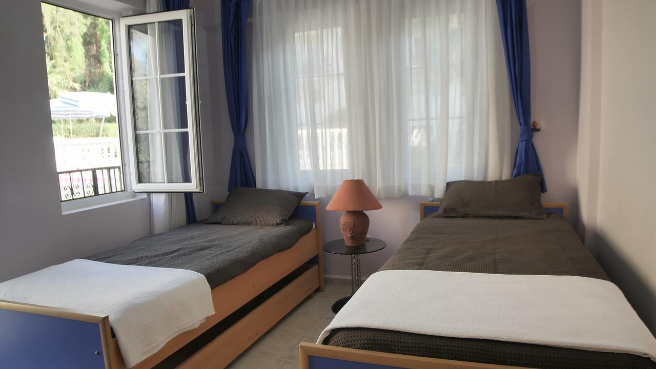 Nicholas Gate F 1 Hotel Oludeniz