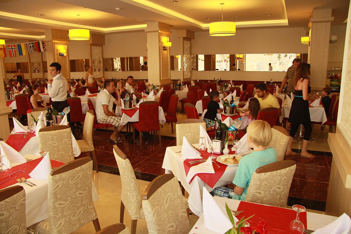 Hotel Merve Sun & 4*