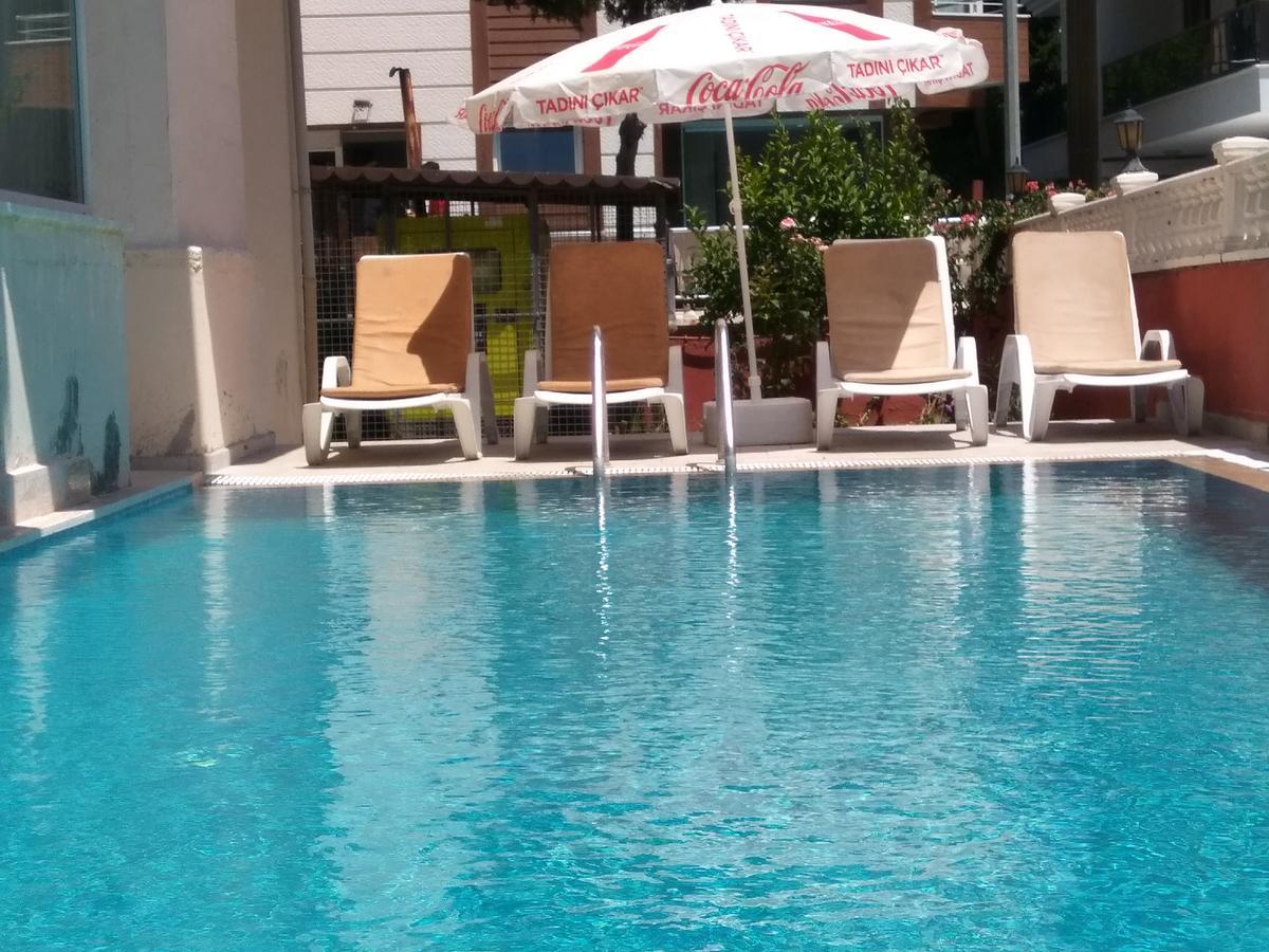 Mood Altinkum (Aydin)