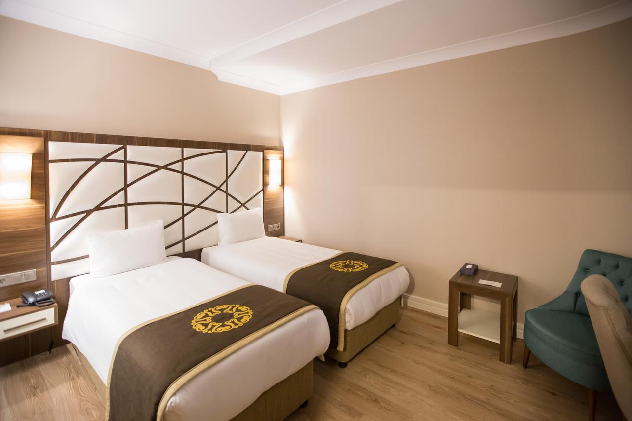 The Grand Mira Business Hotel Hotel 4*