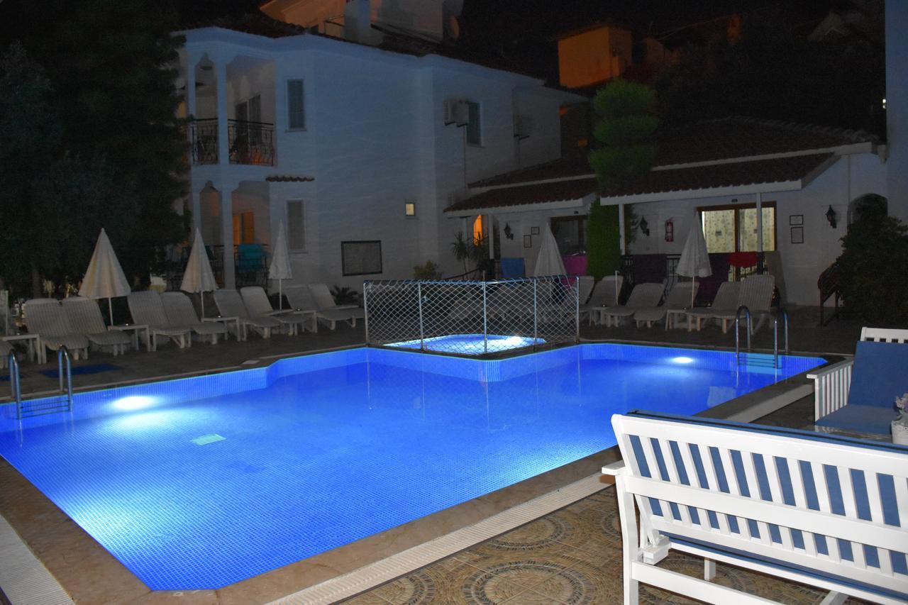 Aparthotel Moonlight Apart 3*