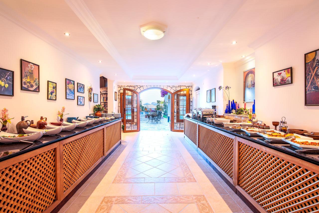Hotel Hadrian 2*