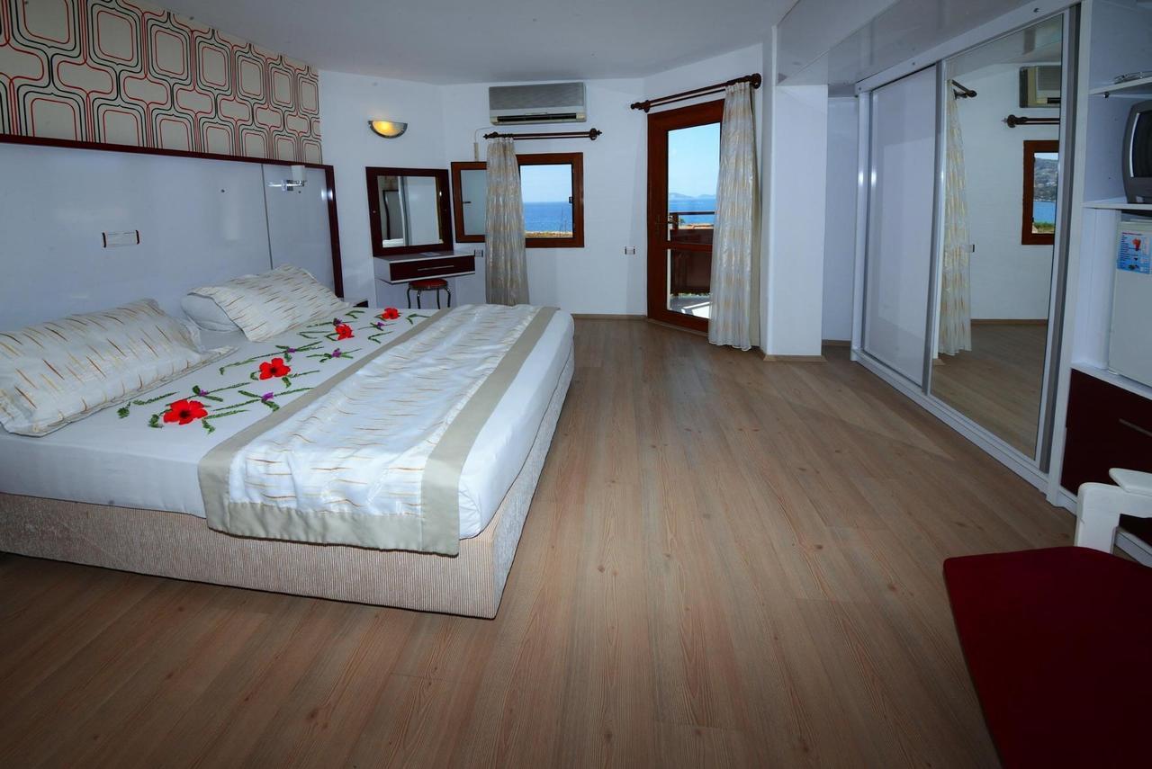 Hotel Pirat 3*