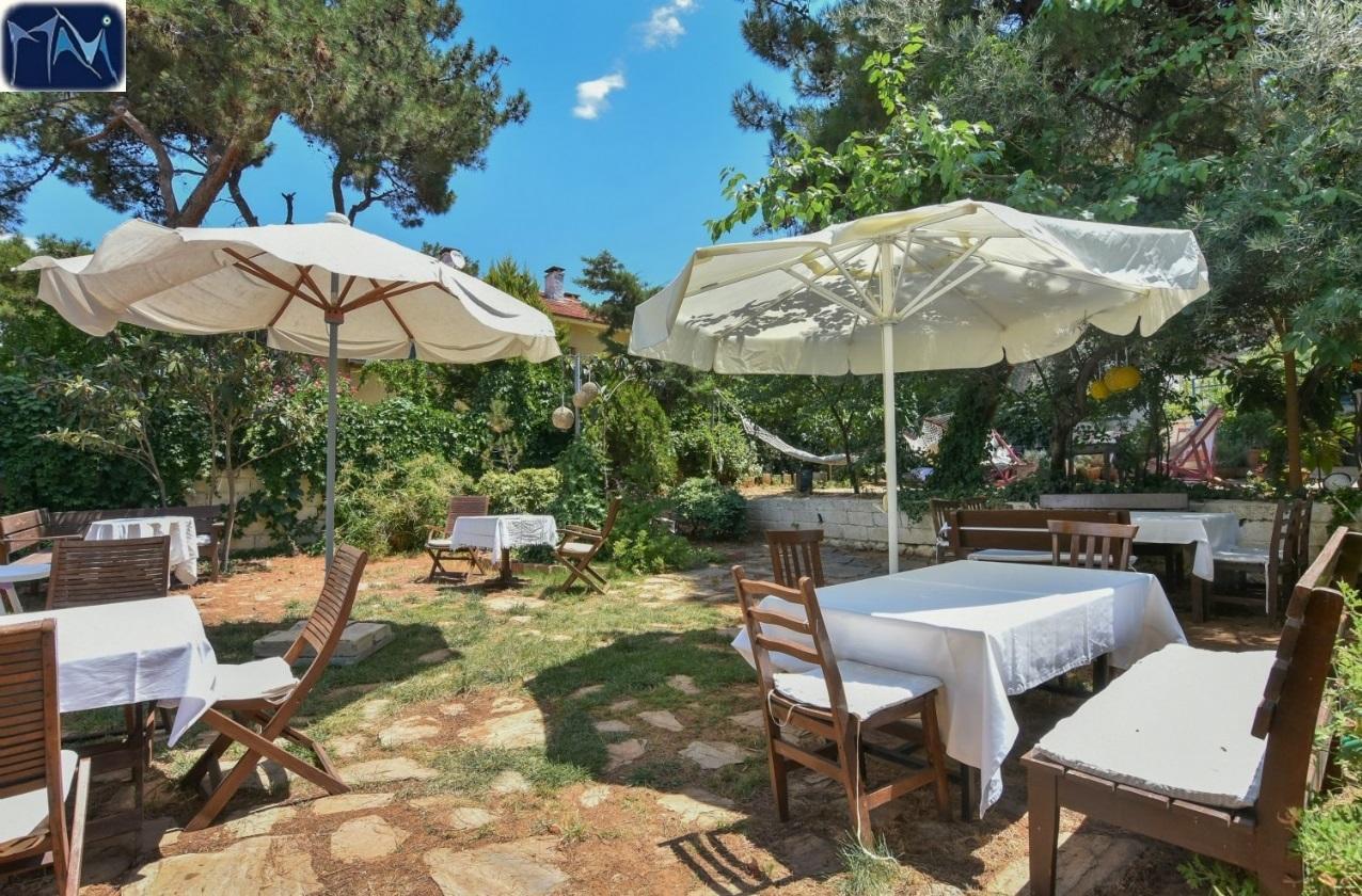Mavi Pension * Ayvalik