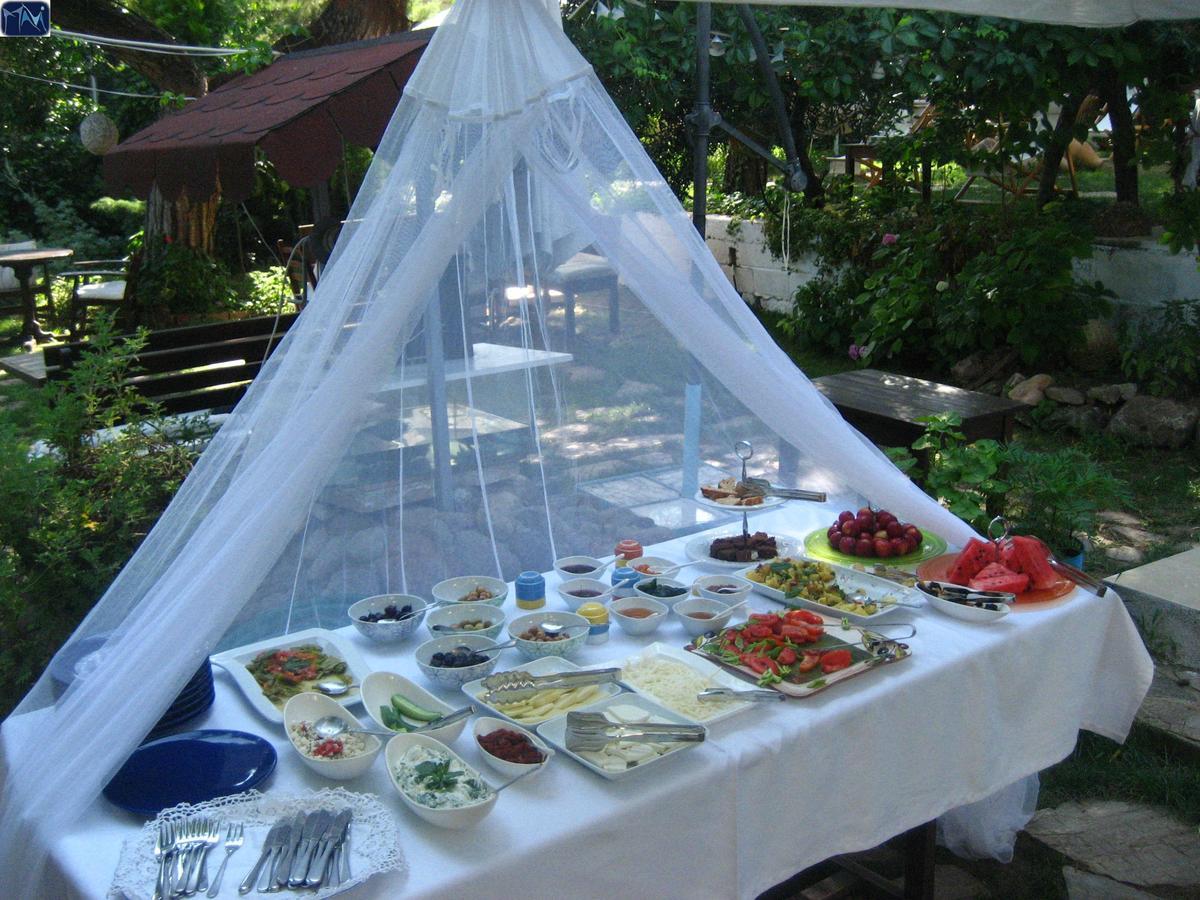 Mavi Pension Guest house Ayvalik