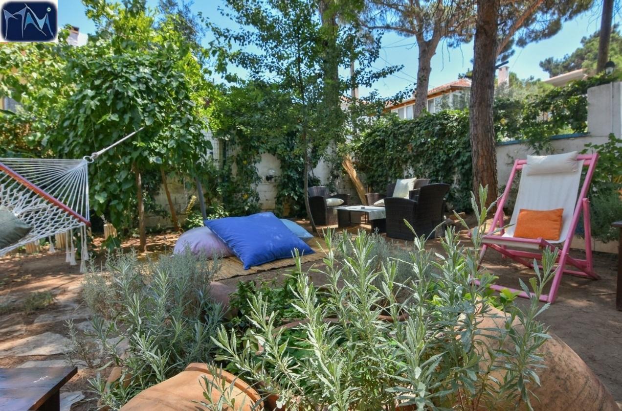 Mavi Pension Guest house *