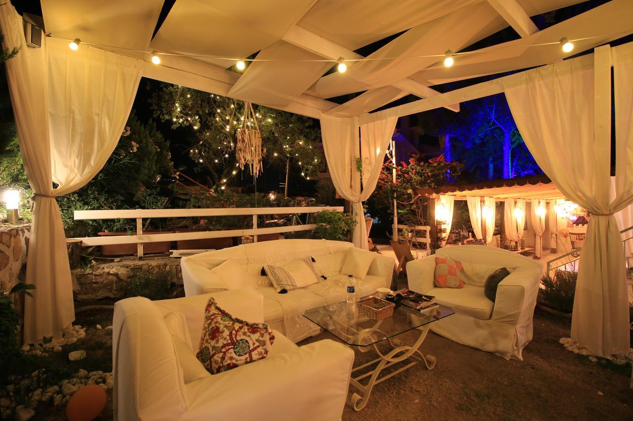 Fullmoon Rooms Cesme Guest house *