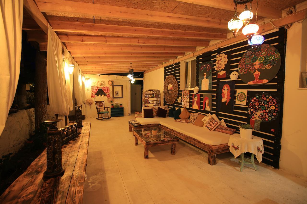 Fullmoon Rooms Cesme *
