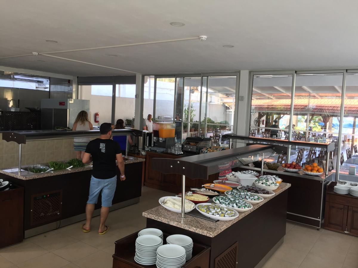 Nagi Hotel 3*
