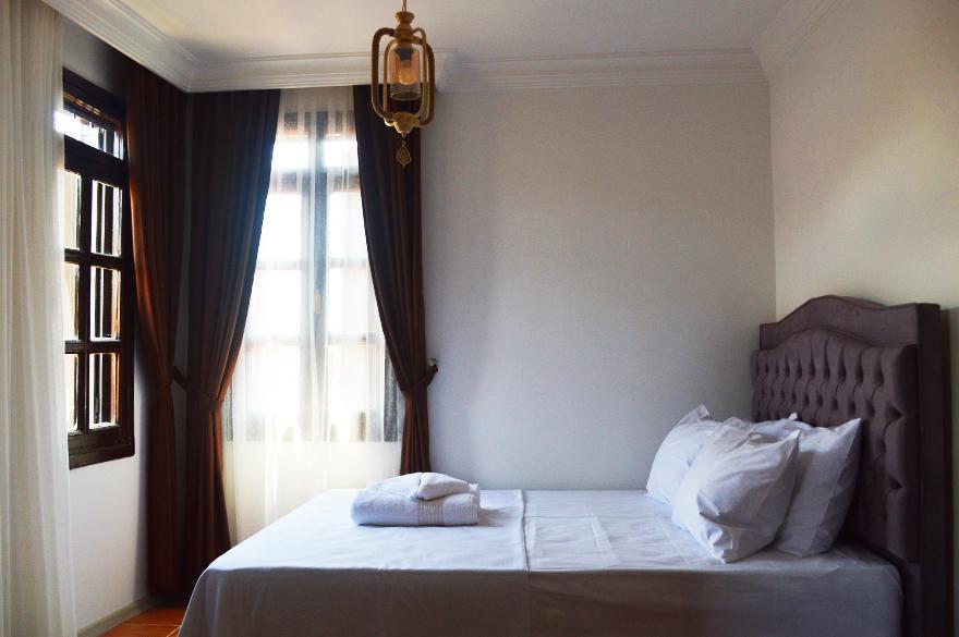 Hotel Cundahan *