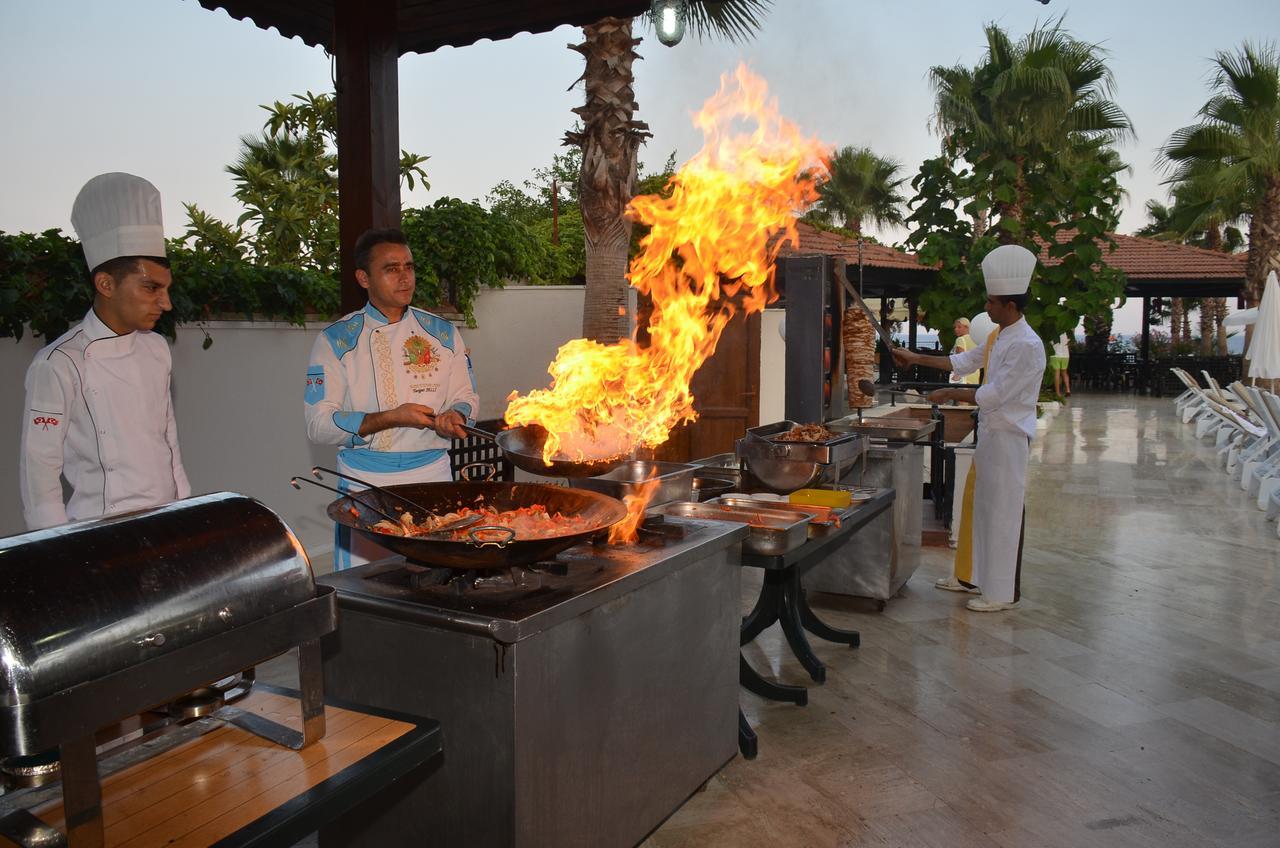 Club Akman Hotel