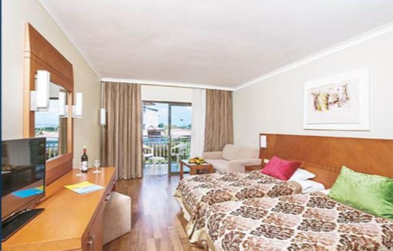 Hotel Iberotel Serra Palace 4*