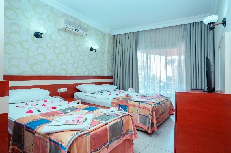Hotel Simply Fine Alize (adults Only)