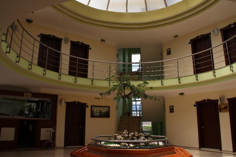 Aparthotel Minta 3*
