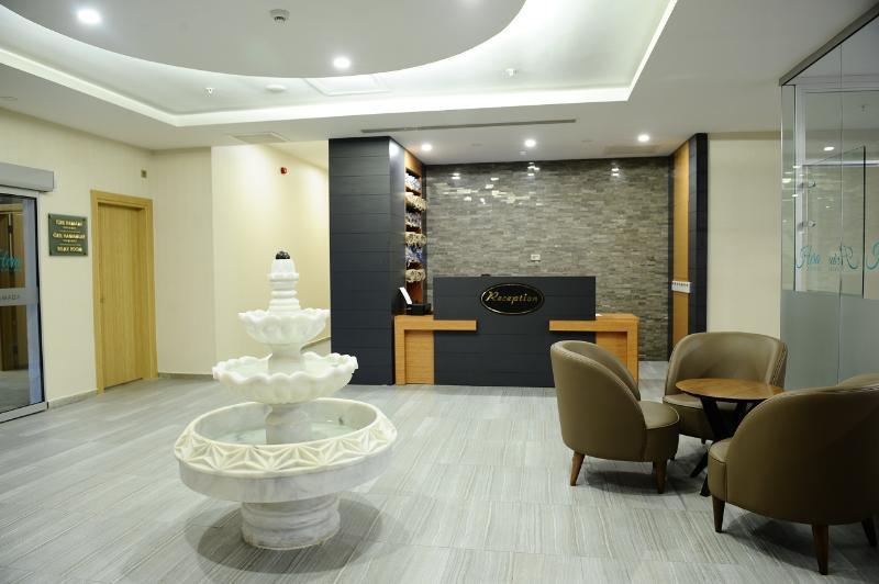 Hotel Ramada By Wyndham Cekirge Thermal &