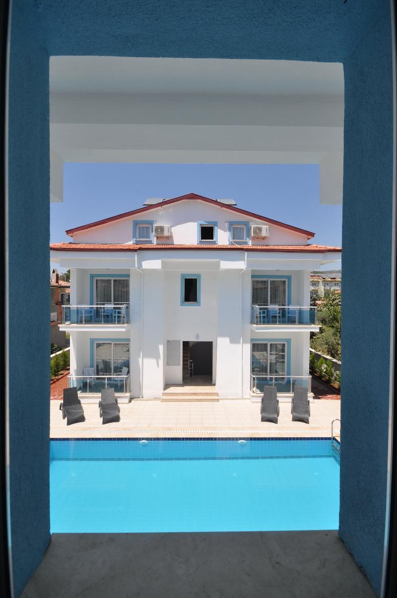 Manolya Fethiye