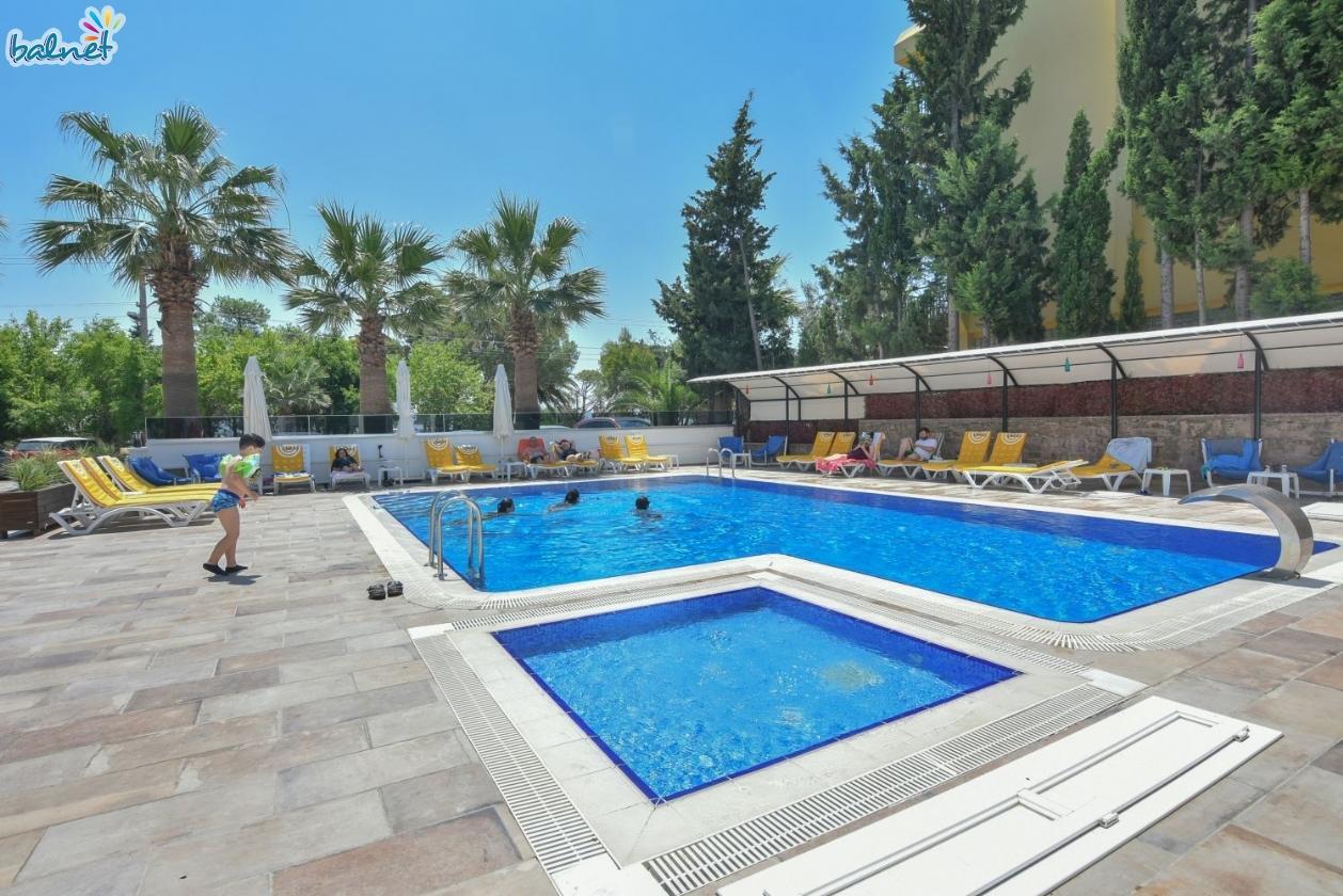 Tunan Hotel
