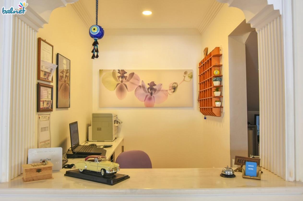 Tunan Hotel 3*