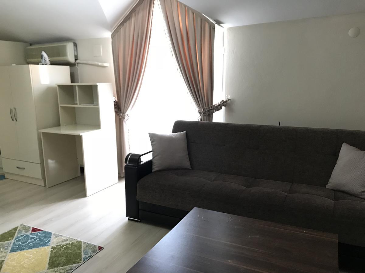 Elmas Apartment
