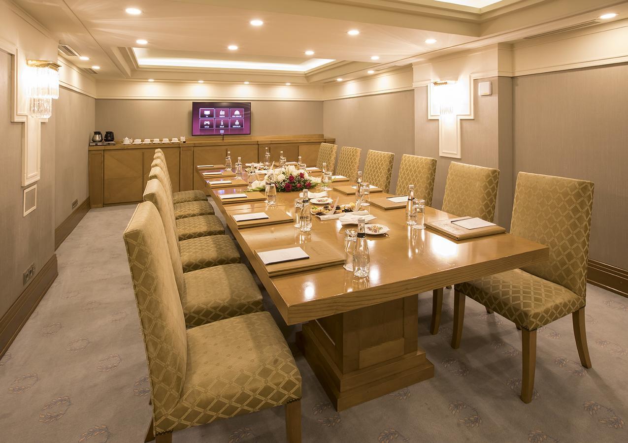 Hotel Zorlu Grand