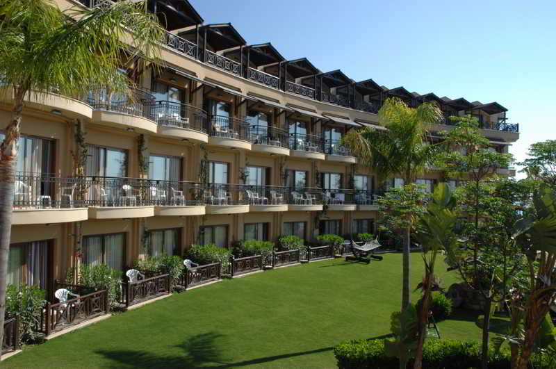 Resort Armas Labada