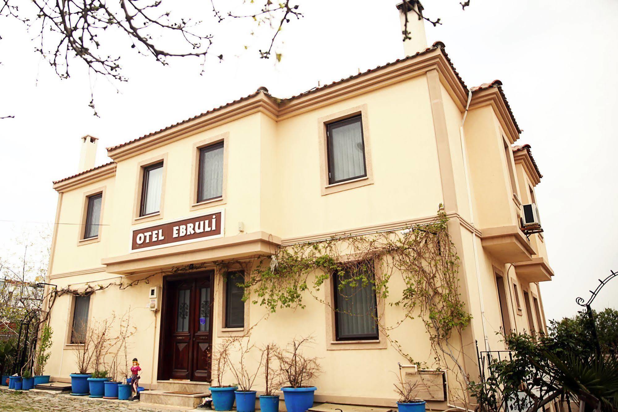 Hotel Ebruli