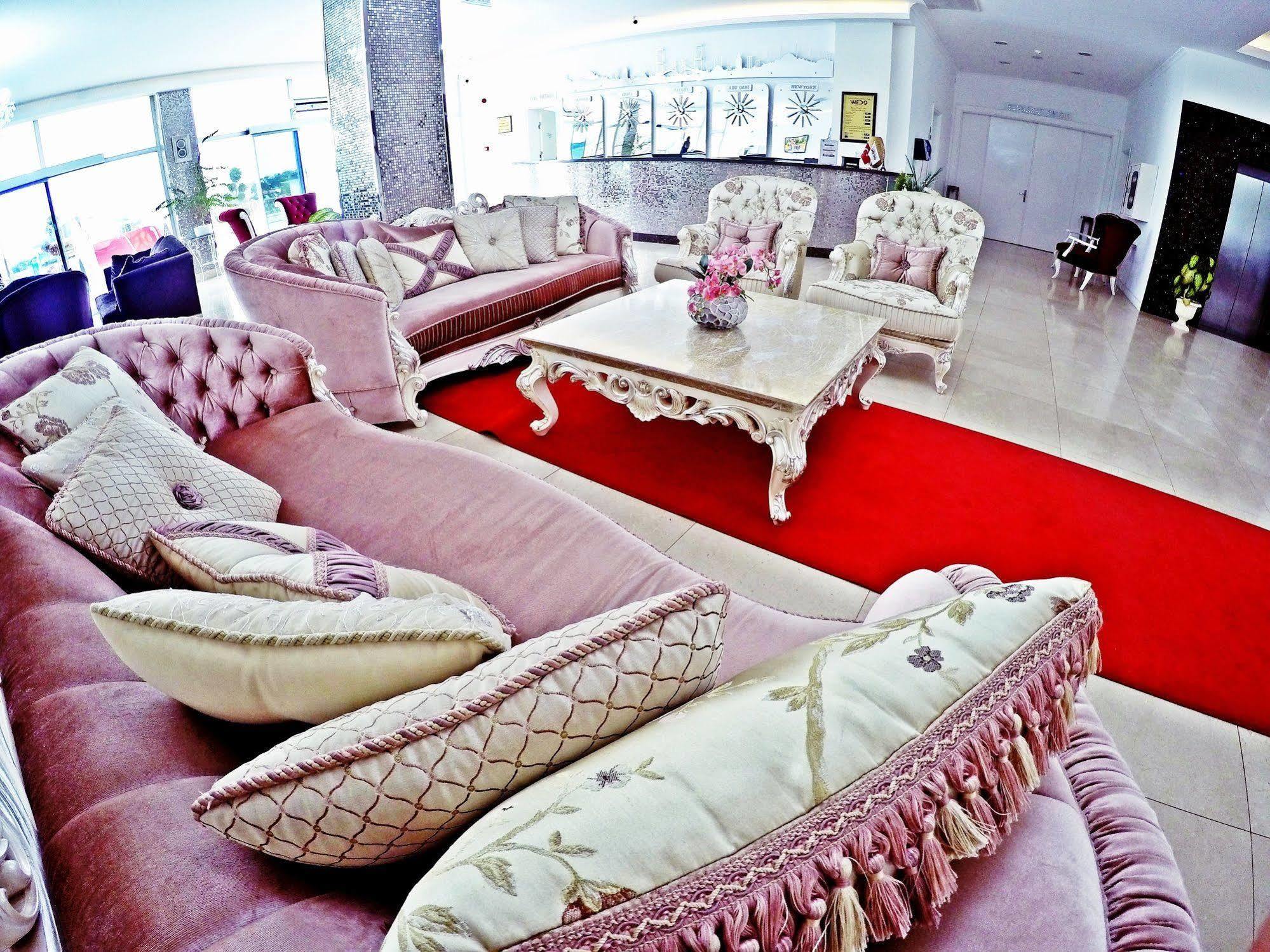 Hotel Mourouj Gloria White Palace &