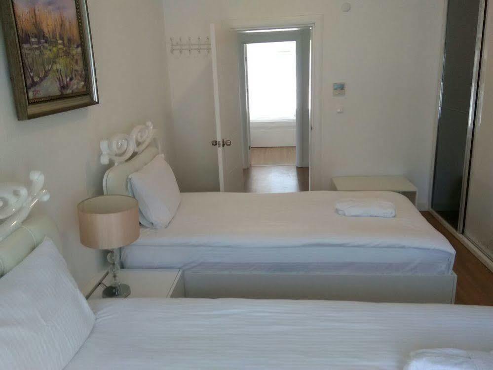 Mourouj Gloria White Palace & Hotel