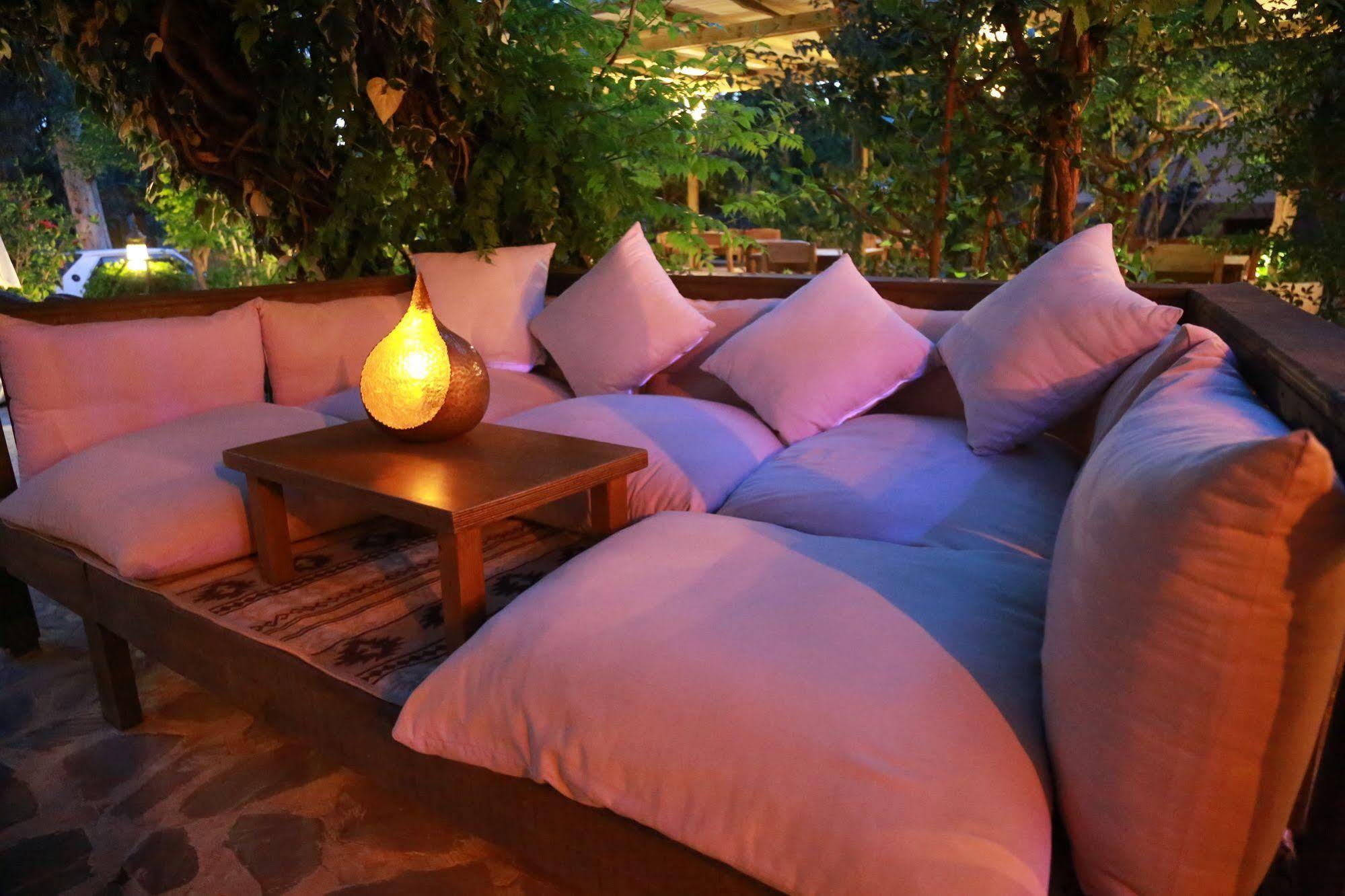 Hotel Dardanos 2*