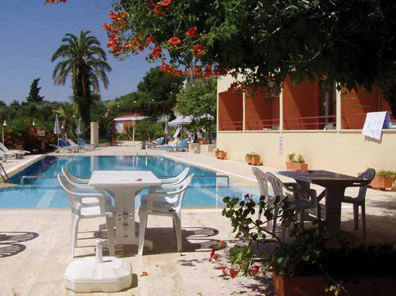 Hotel Kervan Side