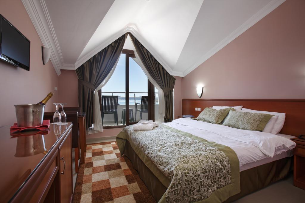 Halic Park Resort