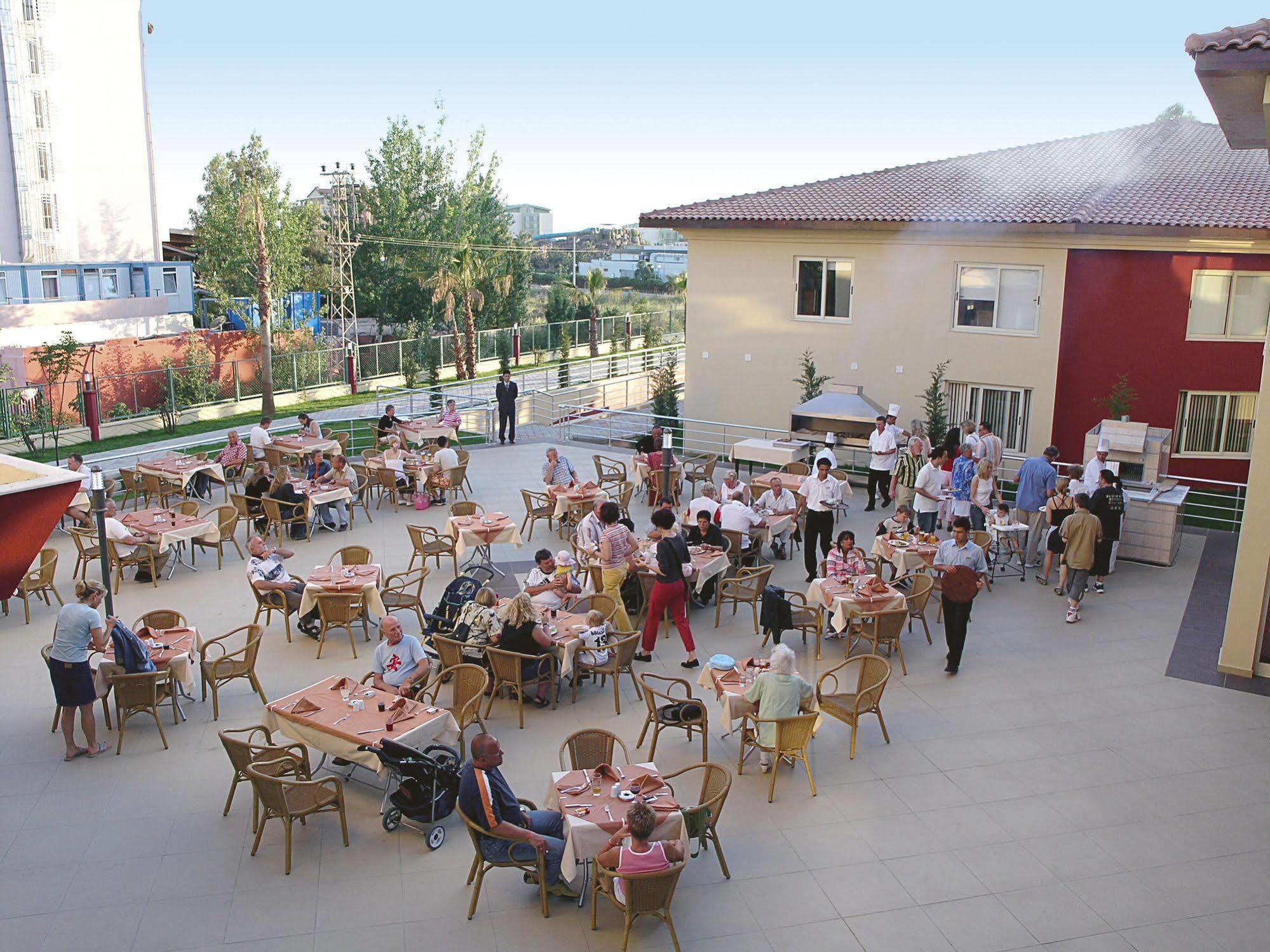 Orfeus Park Hotel 4*