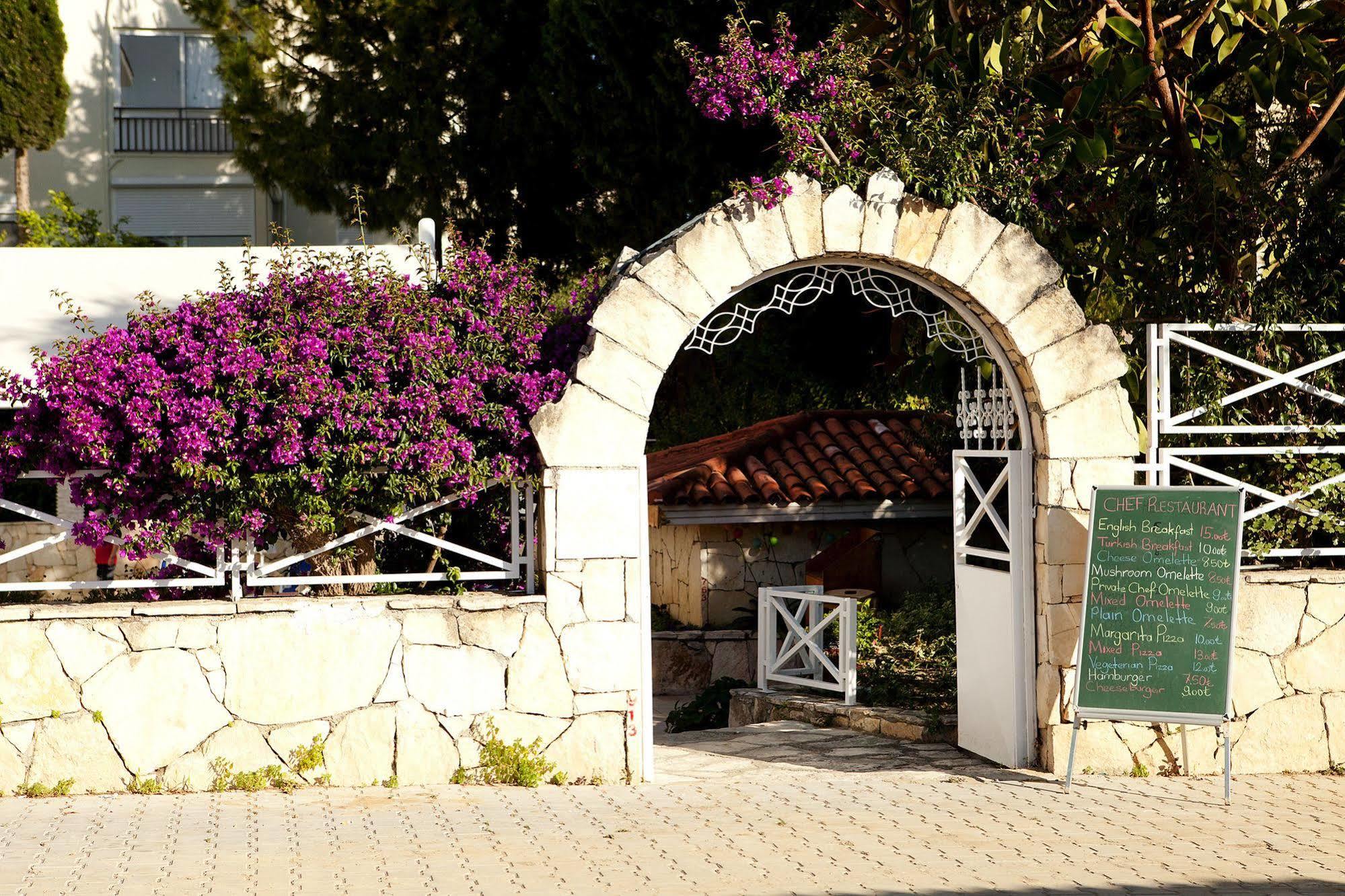 Adora Hotel