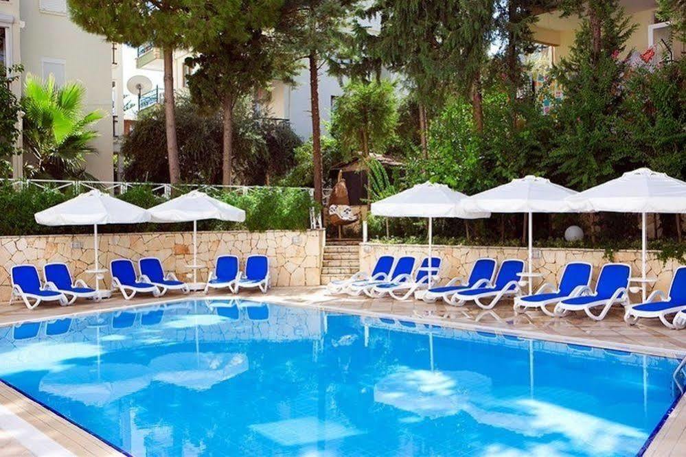 Adora Hotel