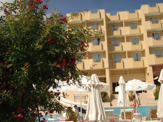 Hotel Sirius