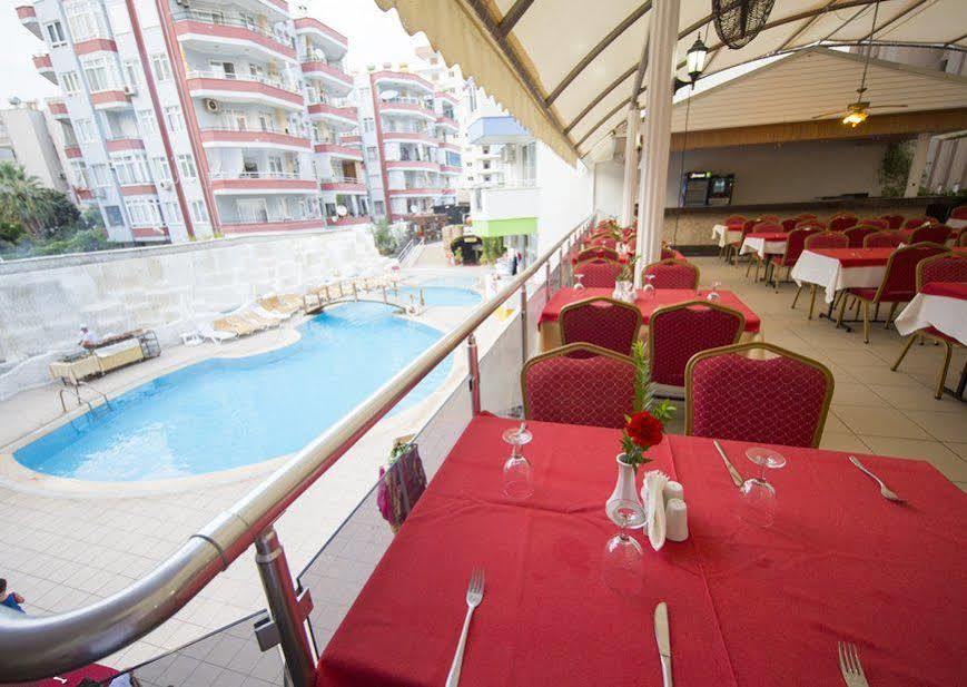 Hotel Klas Dom