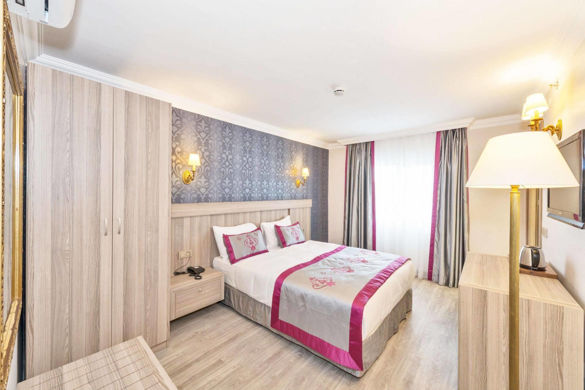 Dab Hotel 4*