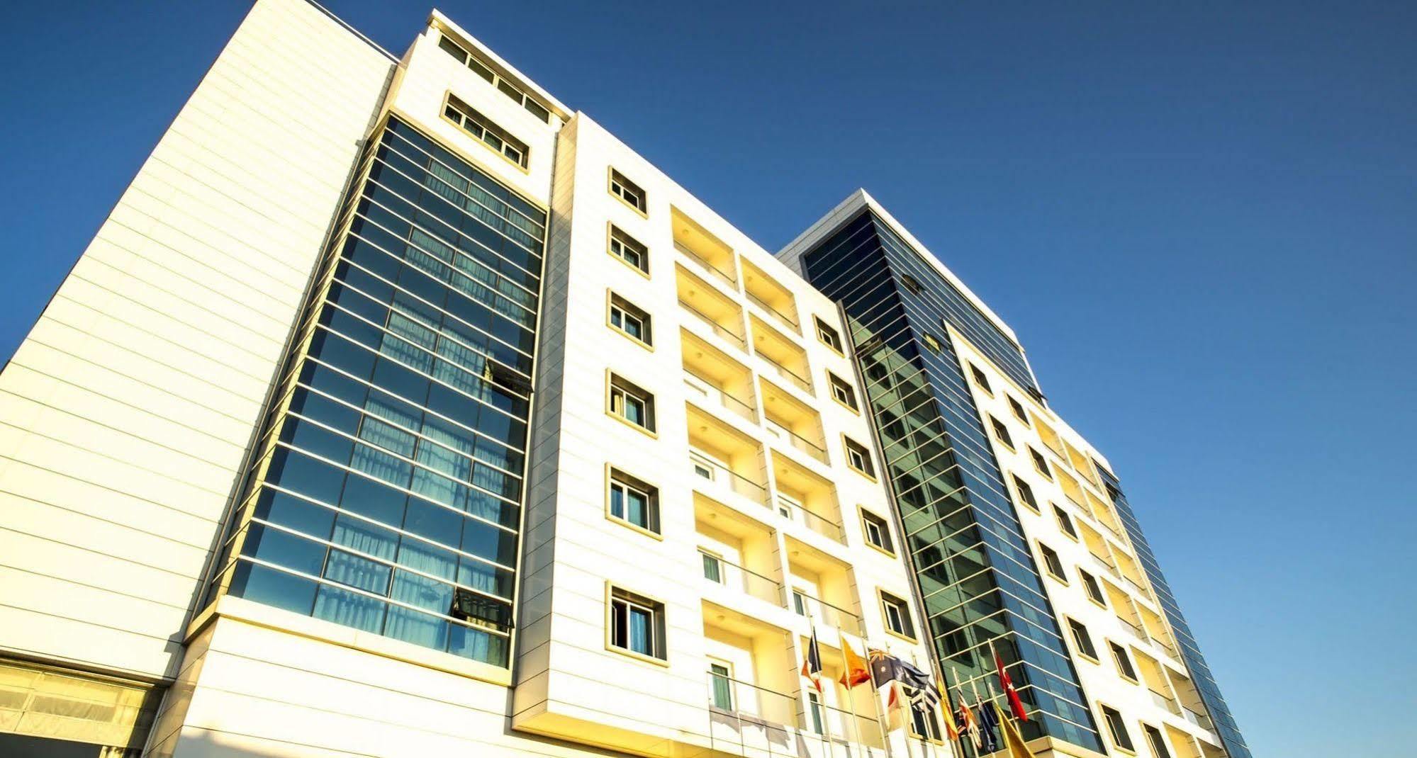Hotel Parion