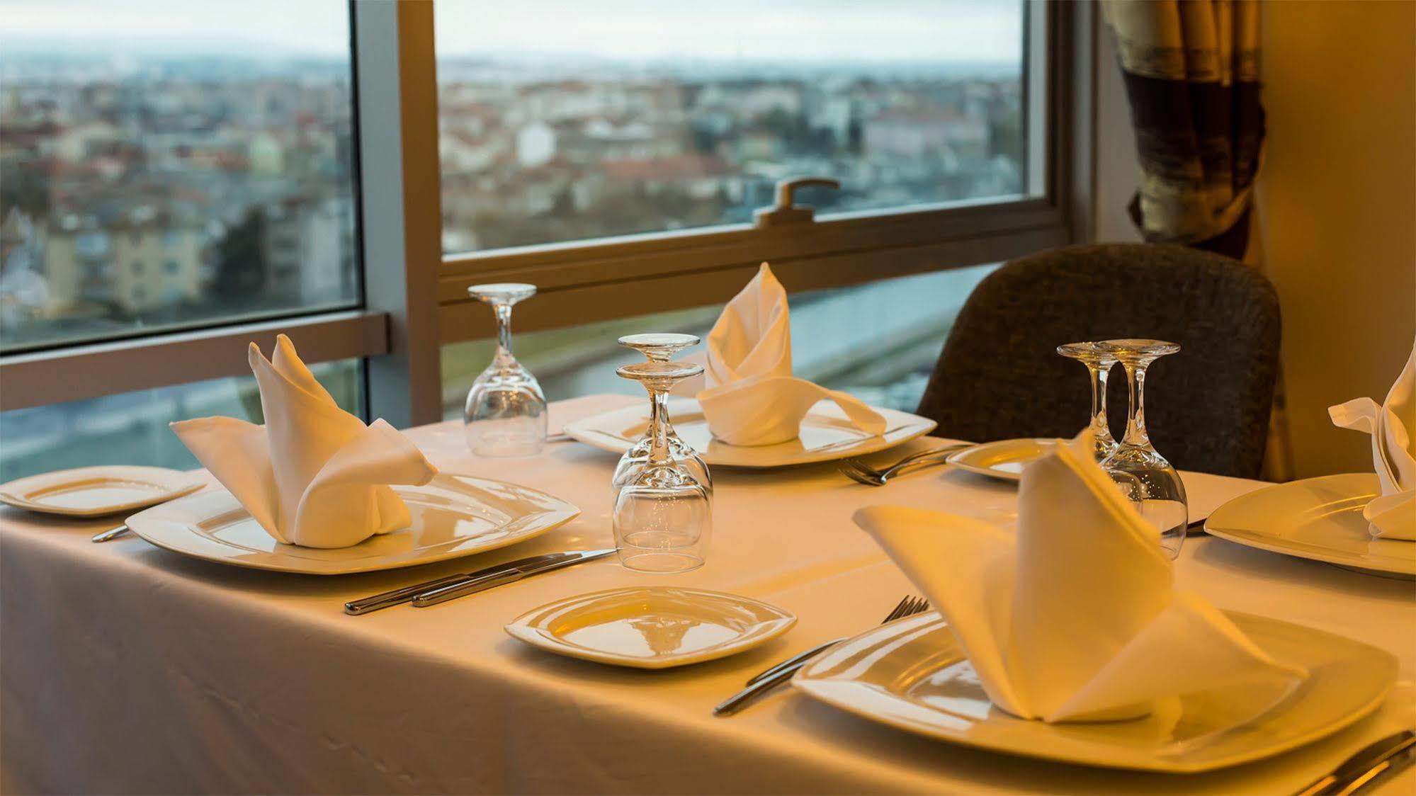 Hotel Parion