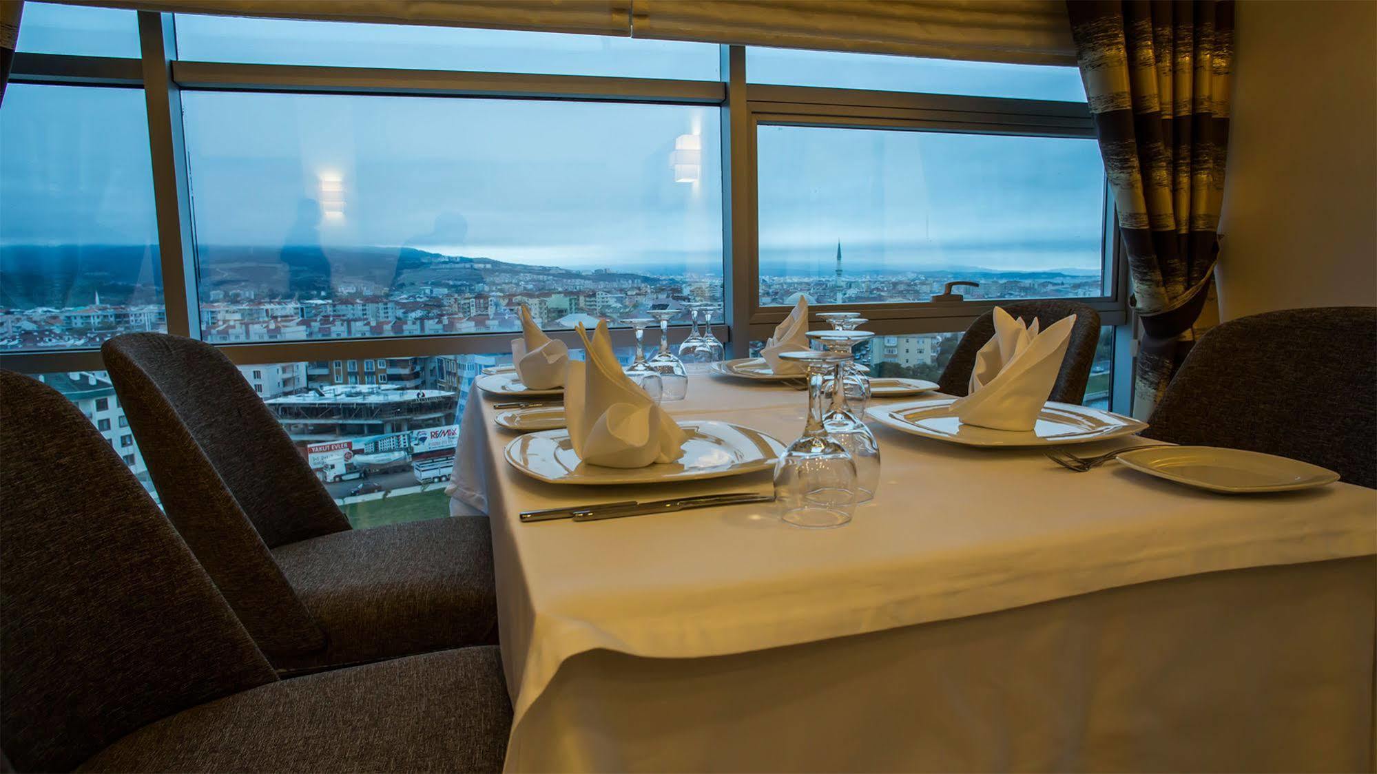 Hotel Parion 5*